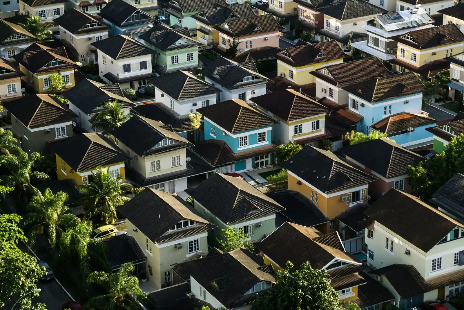 An aerial view of a dense residential neighbourhood, for available rentals in Brampton